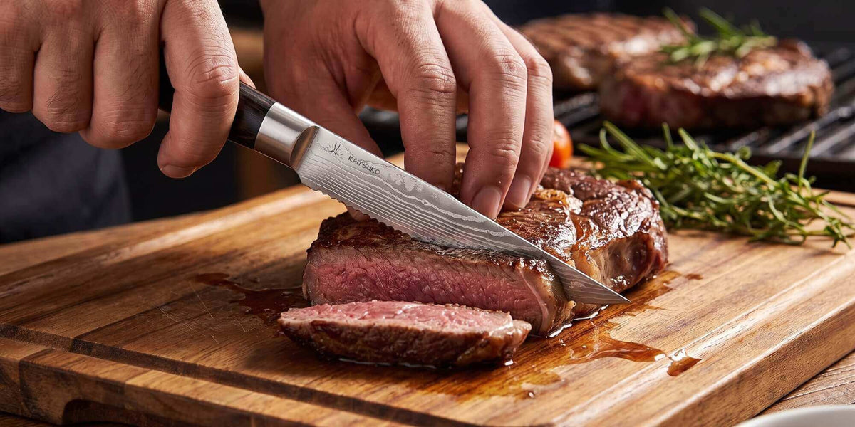 découpes steak avec couteau japonais Kaitsuko